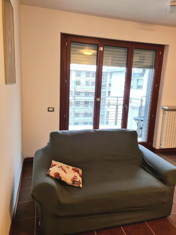 Milano Santa Giulia Business Apartment - Olimpiadi 26 Ngoại thất bức ảnh