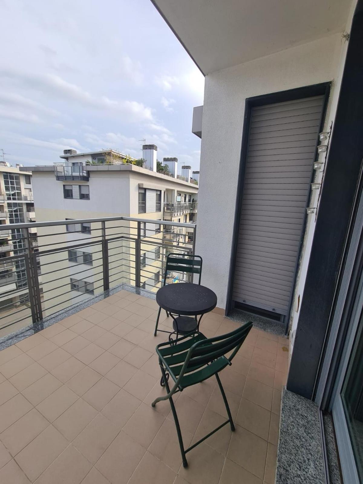 Milano Santa Giulia Business Apartment - Olimpiadi 26 Ngoại thất bức ảnh